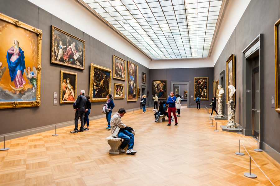 Metropolitan Museum of Art pay what you can for tickets- visiting new york on a budget 